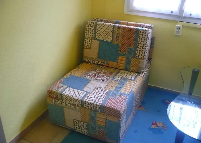 Jomadarak Nyaraloja * Veresegyház